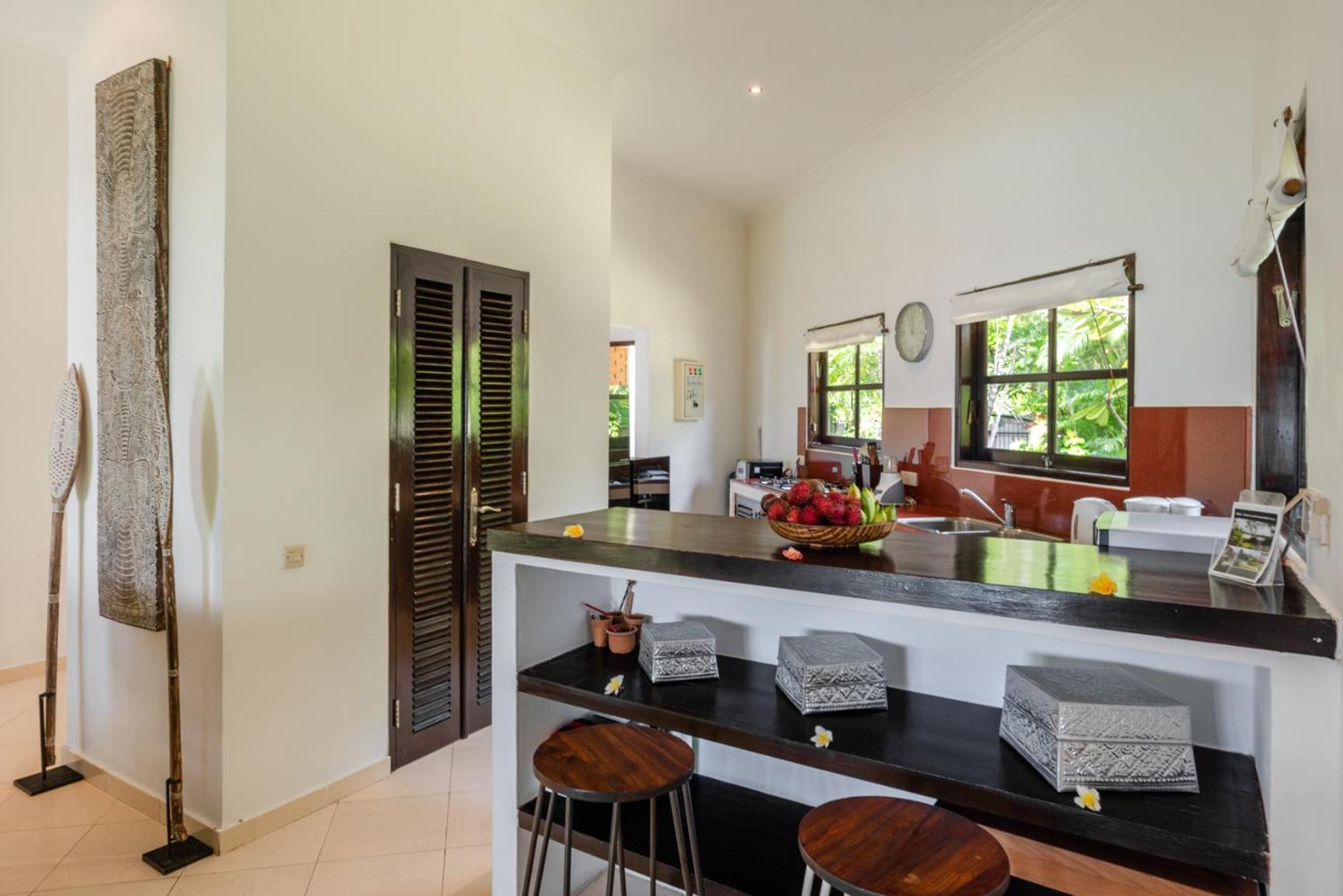 Gorgeous Beachfront Villa Lovina Banjar  Esterno foto