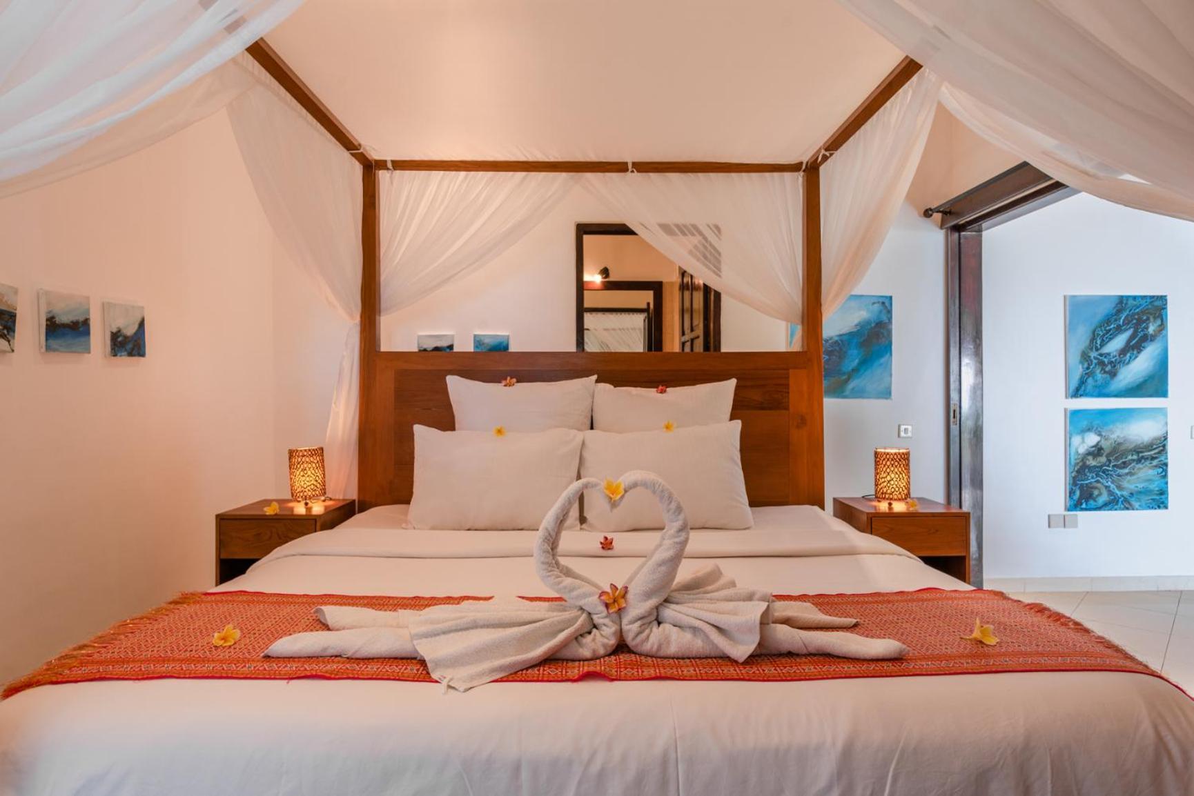 Gorgeous Beachfront Villa Lovina Banjar  Esterno foto
