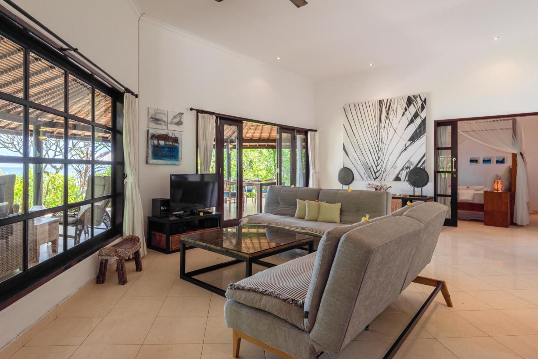 Gorgeous Beachfront Villa Lovina Banjar  Esterno foto