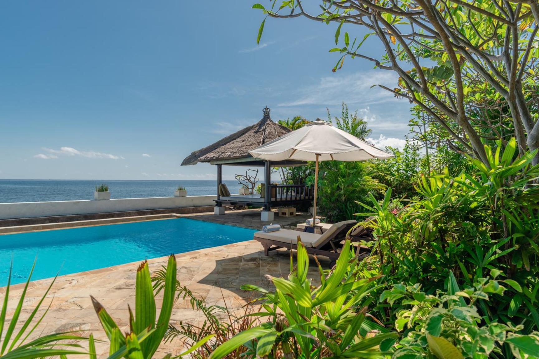 Gorgeous Beachfront Villa Lovina Banjar  Esterno foto